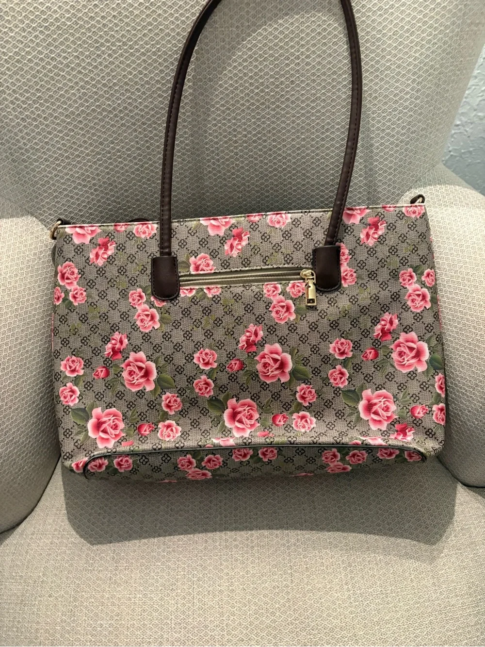 2 Floral Print Tote Bags in Pink and Brown leather - Picture 4 of 13